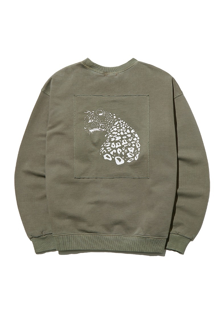 [폴루션] Pigment Leopard Sweatshirt (PKHAWSS012_KH)